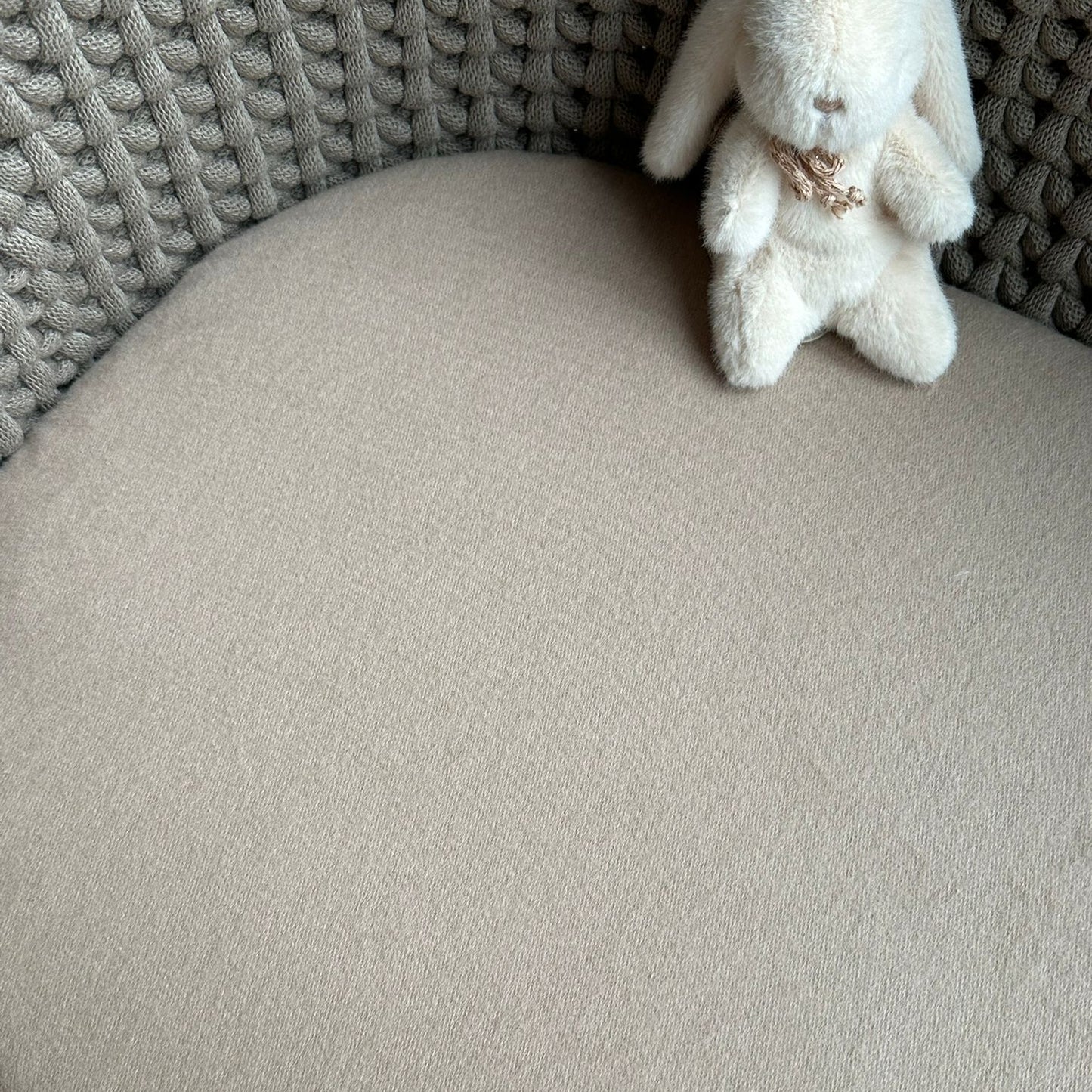 Matrashoes 35 x 75 | Donker Beige Fleece | Klein Wonder Handgemaakt